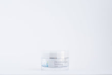 Load image into Gallery viewer, Pura Vitale Microdermabrasion Exfoliating Scrub