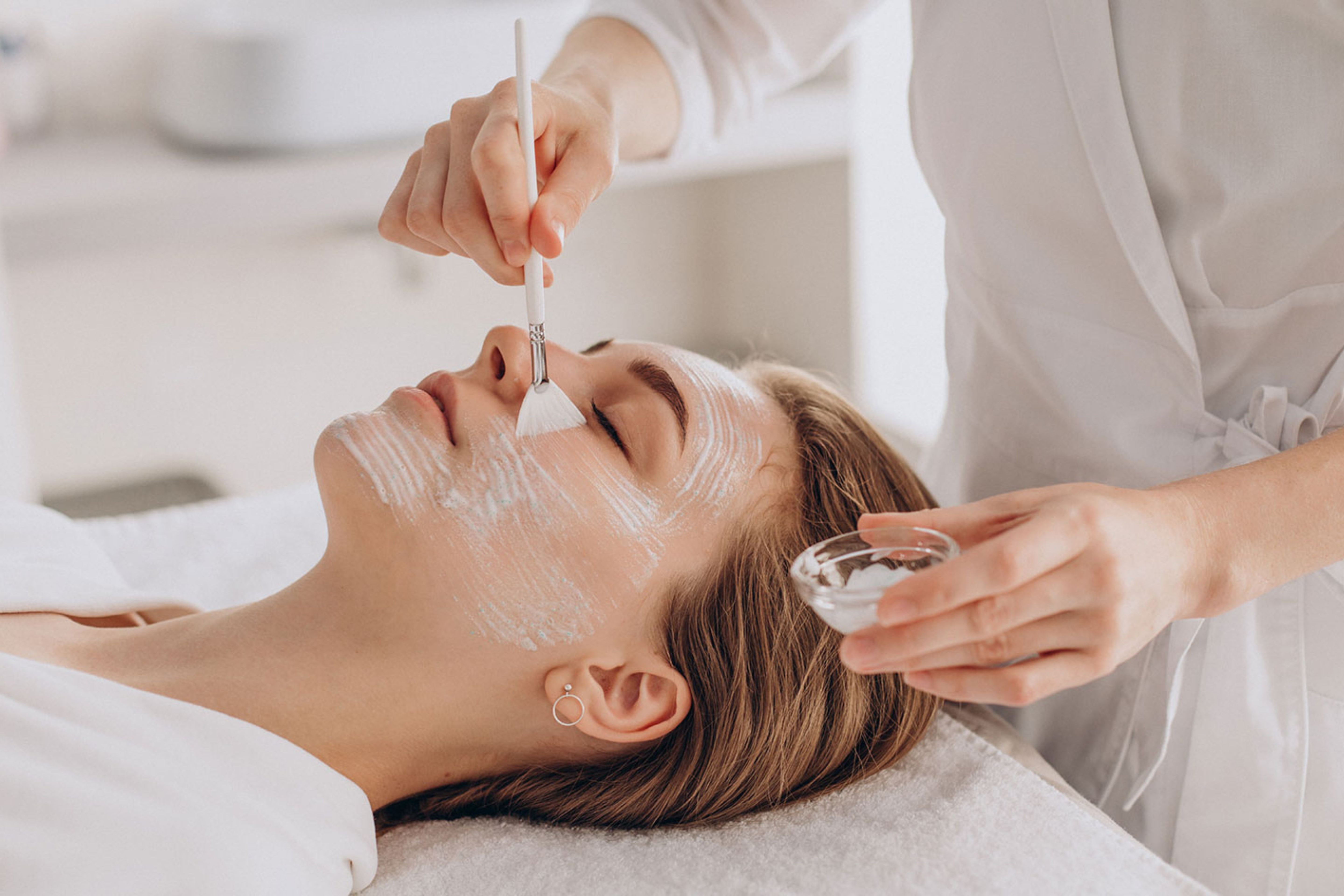 Chemical Peels (VI, ZO, Neova)