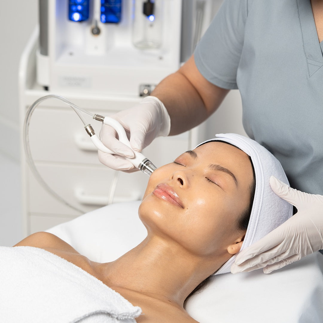 DiamondGlow Facial